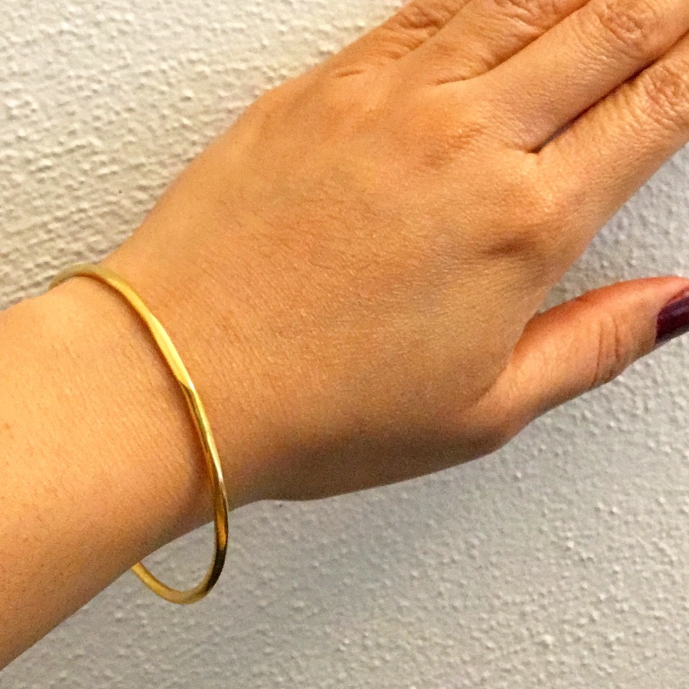 NWOT IPPOLITA 18K Yellow Gold HAMMERED BANGLE